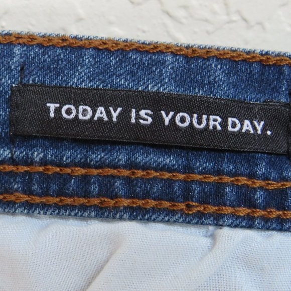 Kenneth Cole* Men's 1.5" Belt‎ Loop Denim Wash Dark Blue Jeans~ Size W34 x L30 - Picture 8 of 13